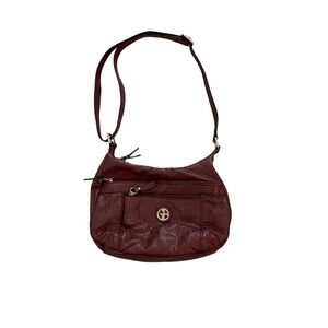 Giani Bernini Pebble Hobo Red